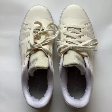 푸마 스니커즈 .푸마 스니커즈. SOFTFOAM 화이트