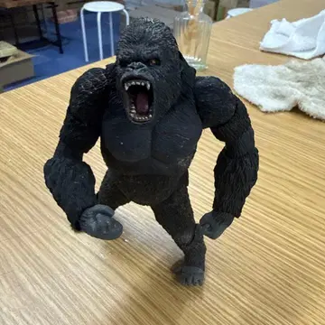S.H.MonsterArts KONG 피규어