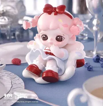조라 베리 블랙 티 피규어 수량 한정