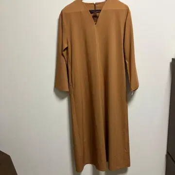 V넥 롱 원피스