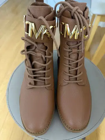 MICHAEL KORS 레이스업 부츠 브라운
