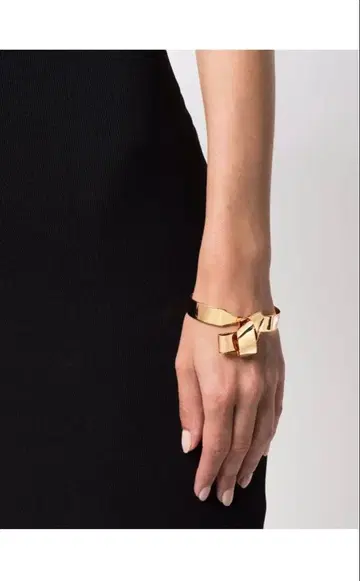 JILSANDER 리본 커프 팔찌