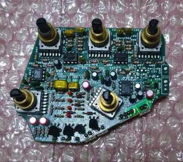 YAMAHA RBX-6JM 프리앰프