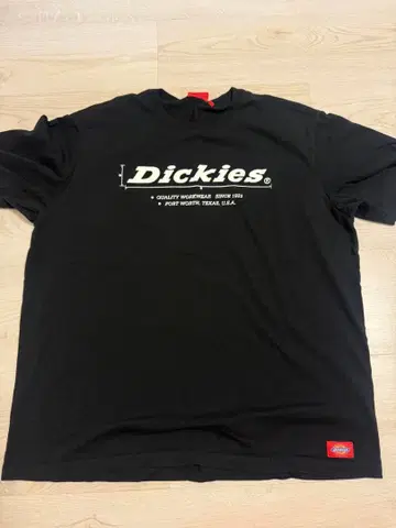 대폭 할인 중 Dickies 로고 T셔츠 블랙