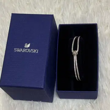 SWAROVSKI 팔찌