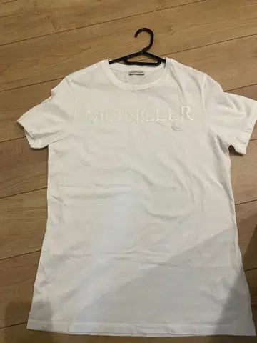 MONCLER 반팔 티셔츠 화이트 M 사이즈