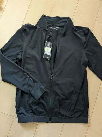 미사용 새상품! UNDER ARMOUR 골프 자켓