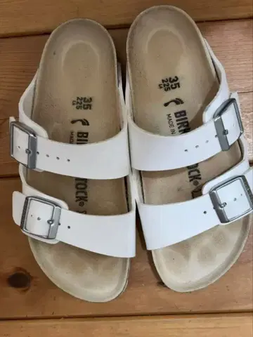 버켄스탁 애리조나 가죽 화이트 35 (22.5cm)