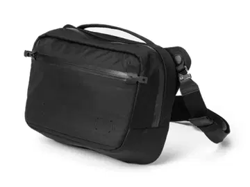 BLACK EMBER GRIP SLING 숄더백 카메라백