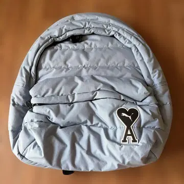 PUMA x AMI 패디드 백팩