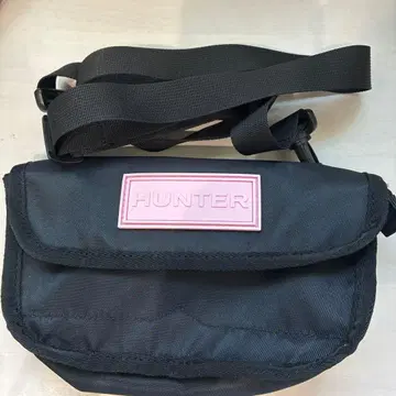 HUNTER 숄더백 블랙 핑크 PLAZA 한정판