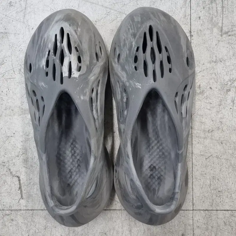 이지폼러너 믹스 그래닛