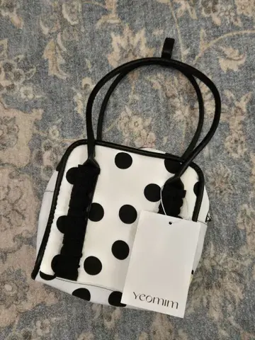 YEOMIM mini box bag (white dot)