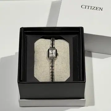 시티즌 CITIZEN kii 키 여성용 손목시계 에코 드라이브