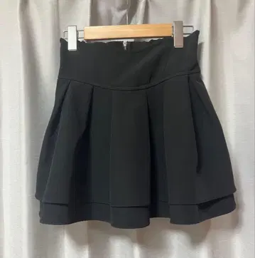 미셸 마카롱 슬림 레그 스커트