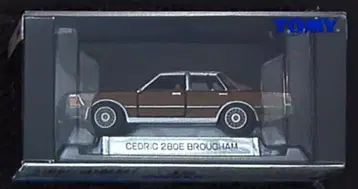 토미카 TOMICA LIMITED 세드릭 280E 브로엄 0037