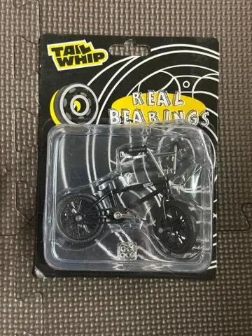 Tailwhip finger Bmx