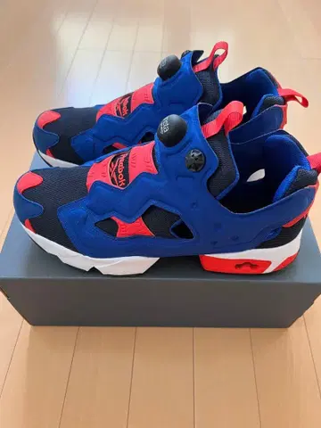 Reebok InstaPump Fury 스니커즈