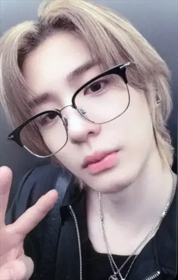 BOYNEXTDOOR Yizhiyu VC LEEHAN no genre