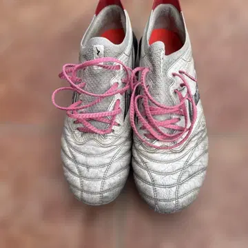 미즈노 모렐리아 네오 III 재팬 축구화