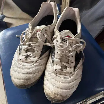 MIZUNO 축구화 MADE IN JAPAN