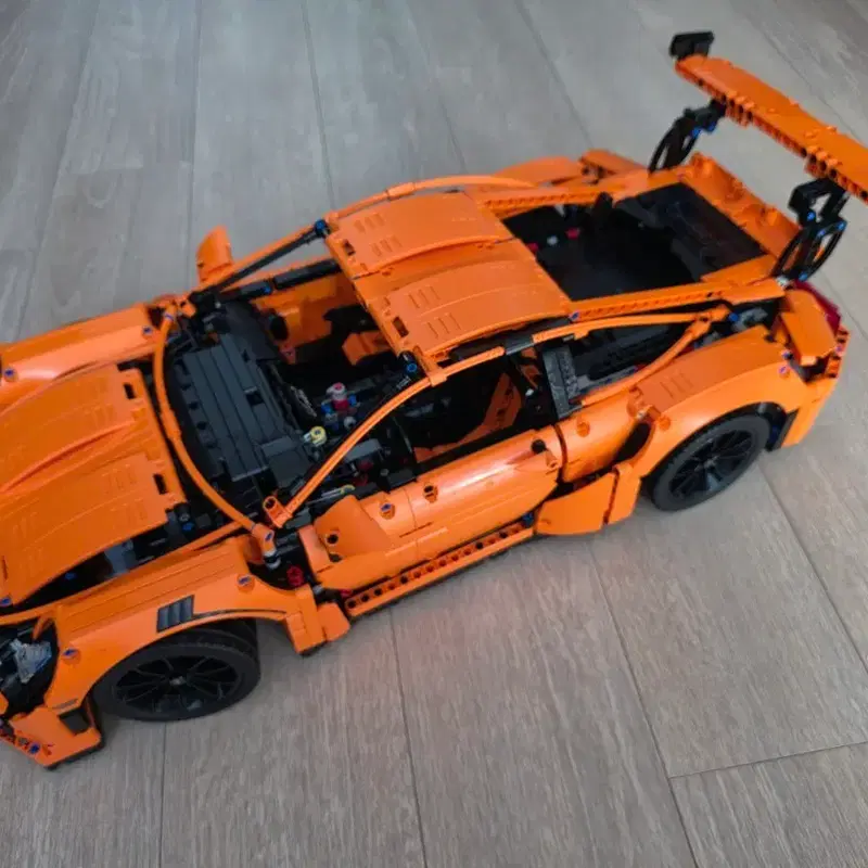 레고 테크닉 42056 포르쉐 911 GT3 RS