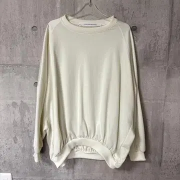 [새상품급] COGTHEBIGSMOKE WIDE SWEAT 맨투맨
