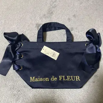 Maison de FLEUR 토트백 네이비 리본