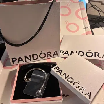 PANDORA 팔찌 하트 모티브