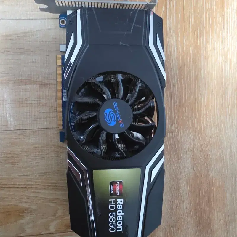 사파이어 라데온 XTREME HD 5850 D5 1GB
