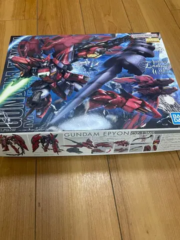 MG 1/100 윙건담 제로 EW & 건담 에피온 EW