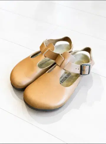 BIRKENSTOCK 사보 클로그 샌들 브라운