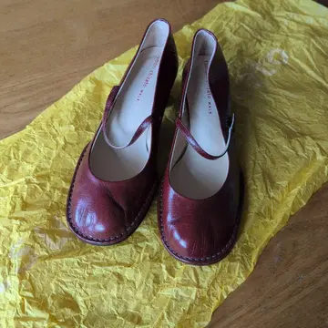 츠모리 치사토 워크 펌프스 22.5cm