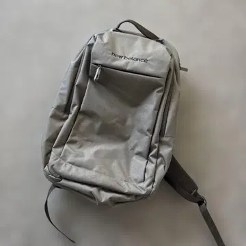뉴발란스 백팩 그레이 뉴발란스 백팩