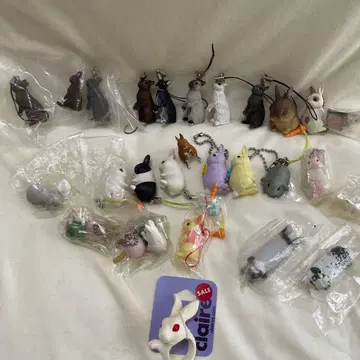 가격 인하 토끼 피규어 스트랩 묶음 판매