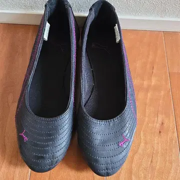 PUMA 플랫슈즈 블랙 퍼플 22.5cm
