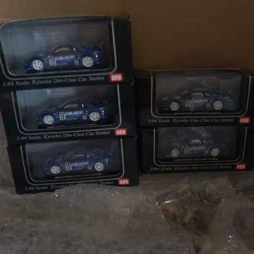교쇼 1/64 비즈 컬렉션 CALSONIC SKYLINE 2003 #12