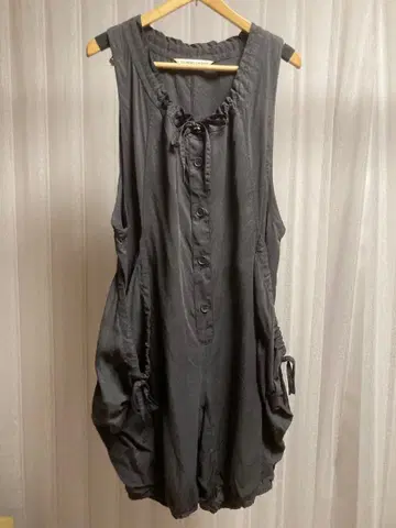 TSUMORI CHISATO 슬리브리스 살로펫 올인원