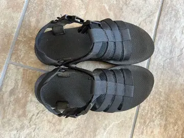Teva 스포츠 샌들 블랙
