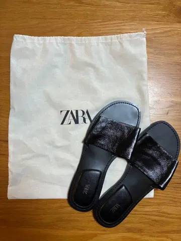 ZARA 새상품 샌들 24.5cm