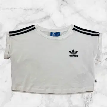 adidas 크롭 T셔츠 화이트 숏 기장 3 라인 L 사이즈