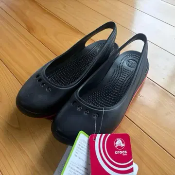 CROCS tone skylar flat 플랫슈즈 W8 ( 24cm )
