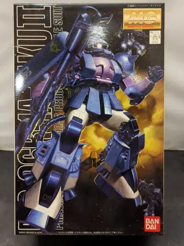 반다이 MG 1/100 기동전사 건담 검은 삼연성용 자쿠 II