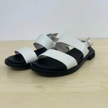 캠퍼 CAMPER DANA 샌들 플랫 밑창 화이트 23cm