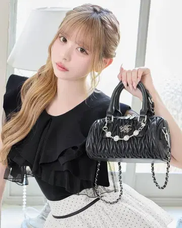 미셸 마카롱 비쥬 퀼팅 미니 보스턴 블랙 잔여 1