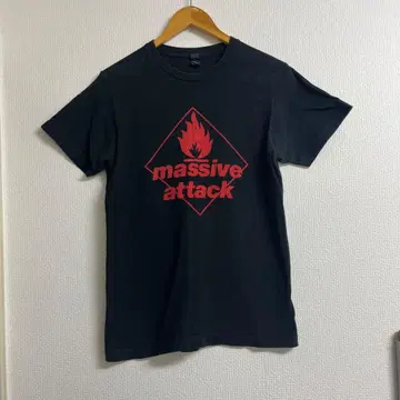 massive attack [매시브 어택] 프린트T셔츠 상태 고려