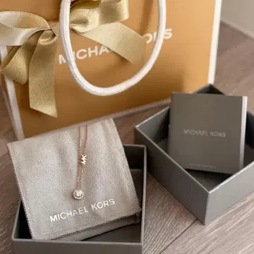 MICHEAL KORS 파베 할로 목걸이