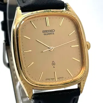 새상품 배터리/SEIKO 샤리오 손목시계 골드 7830-5210 스퀘어