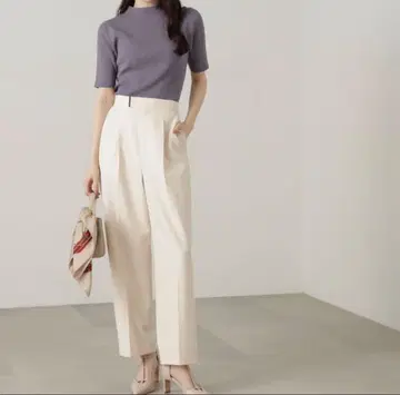 PROPORTION BODY DRESSING 금장 장식 스트레이트 팬츠