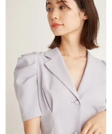 추천 SNIDEL 퍼프 슬리브 반팔 테일러드 자켓 미사용 새상품 택 포함